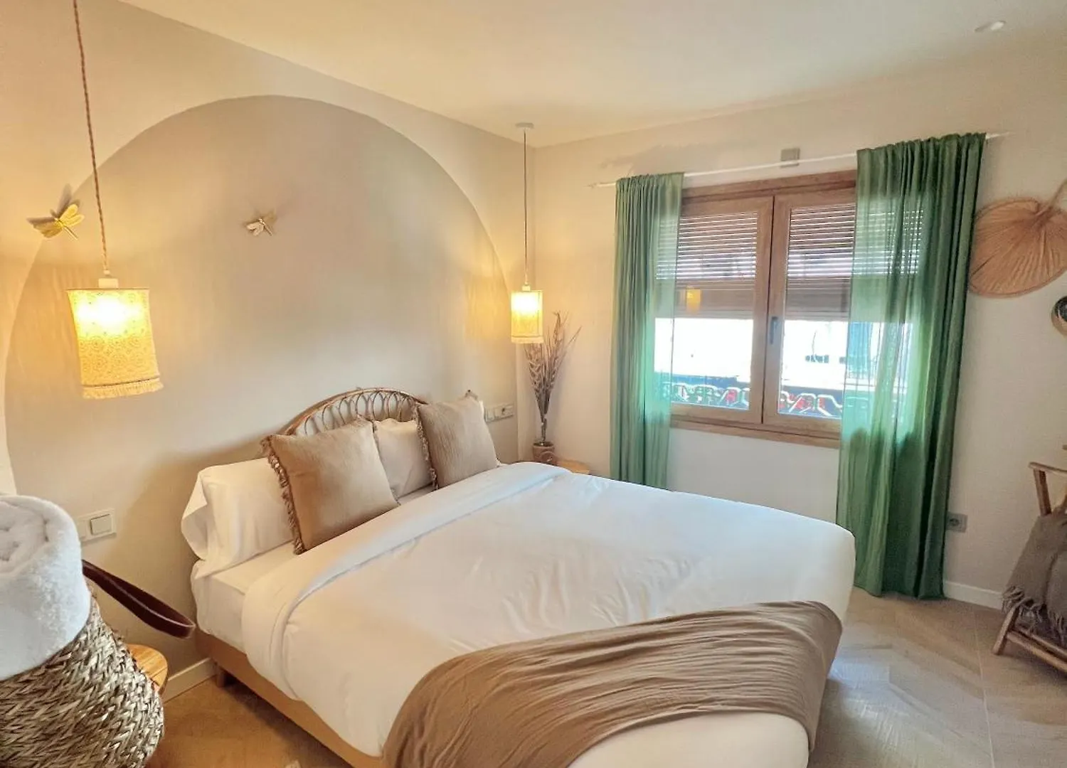 Montroig 5 Hotel Boutique Sitges 0*,