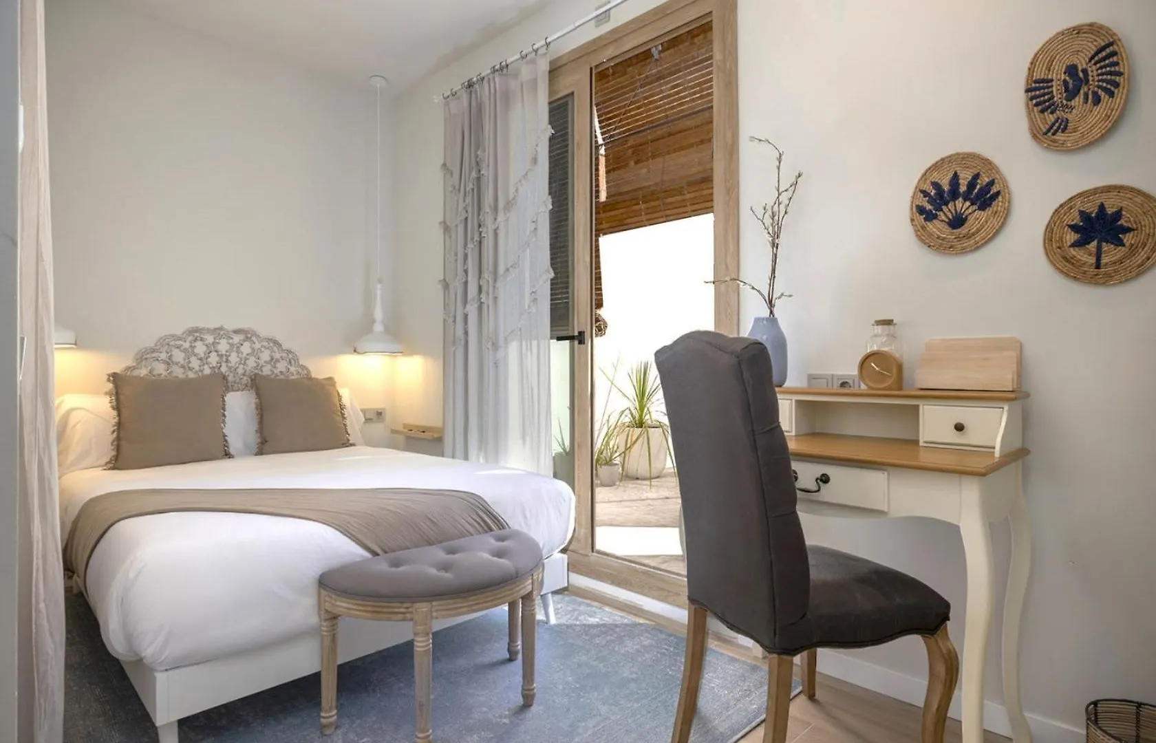 Aparthotel Montroig 5 Hotel Boutique Sitges