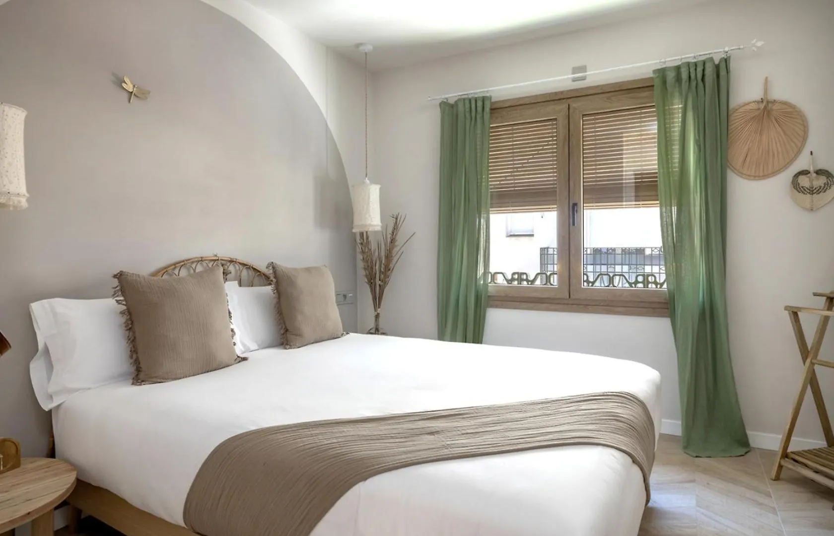 Aparthotel Montroig 5 Hotel Boutique Sitges